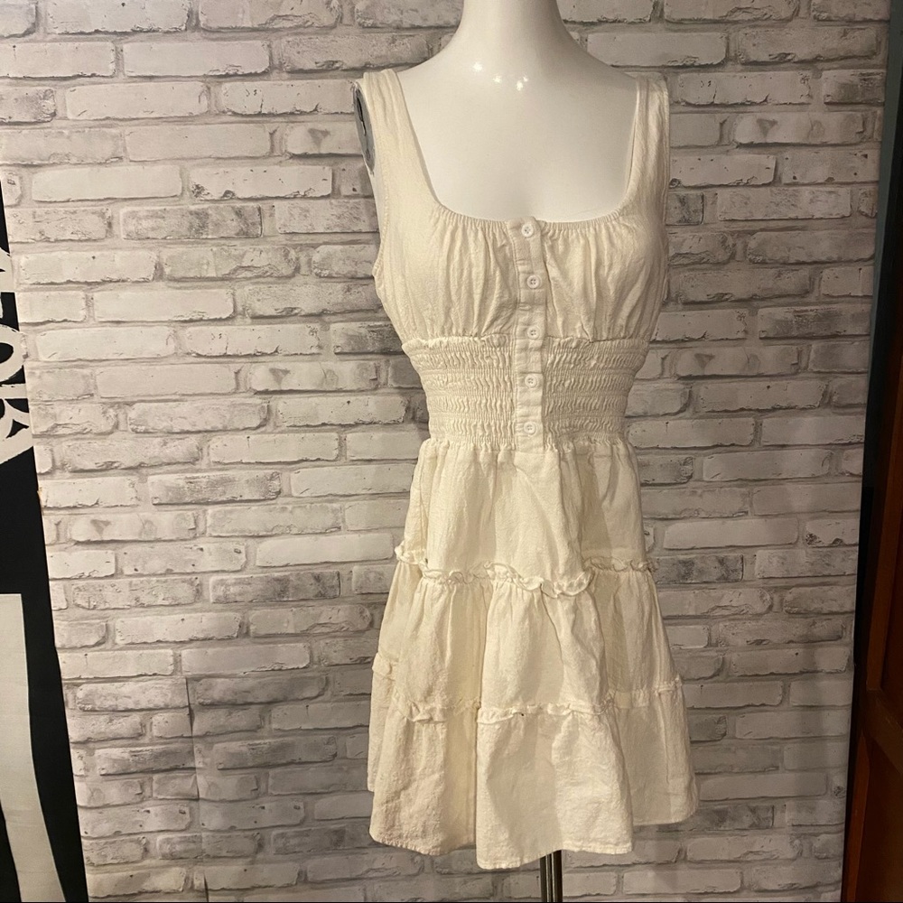Lulu’s White Dress